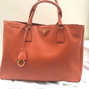 PRADA Saffiano Lux Large Tote in Papaya